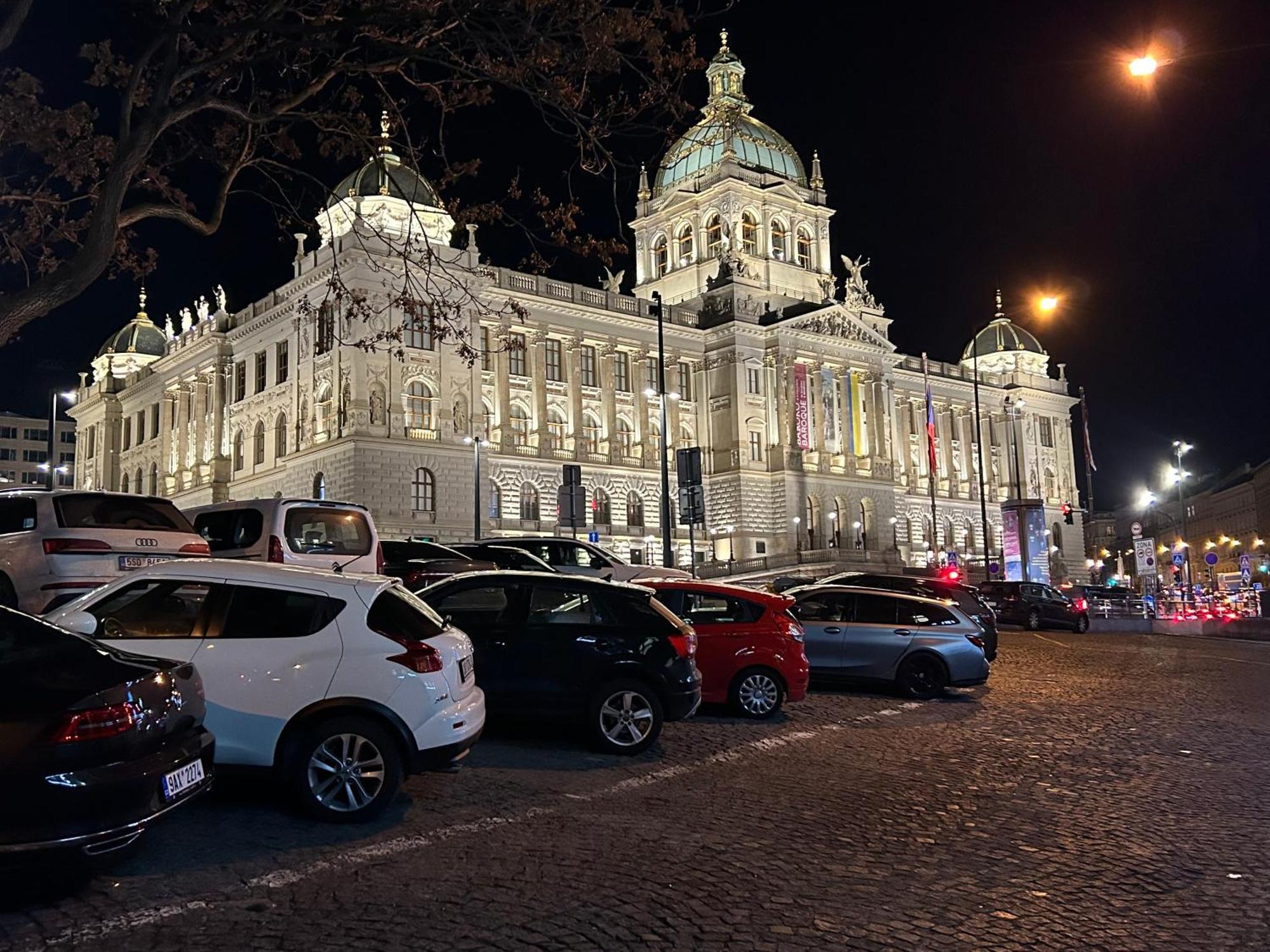 Homestay 50M From Wenceslas Square Prag Exterior foto